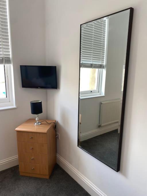Clitheroe Town Centre Modern 2 Bed Apartment Экстерьер фото